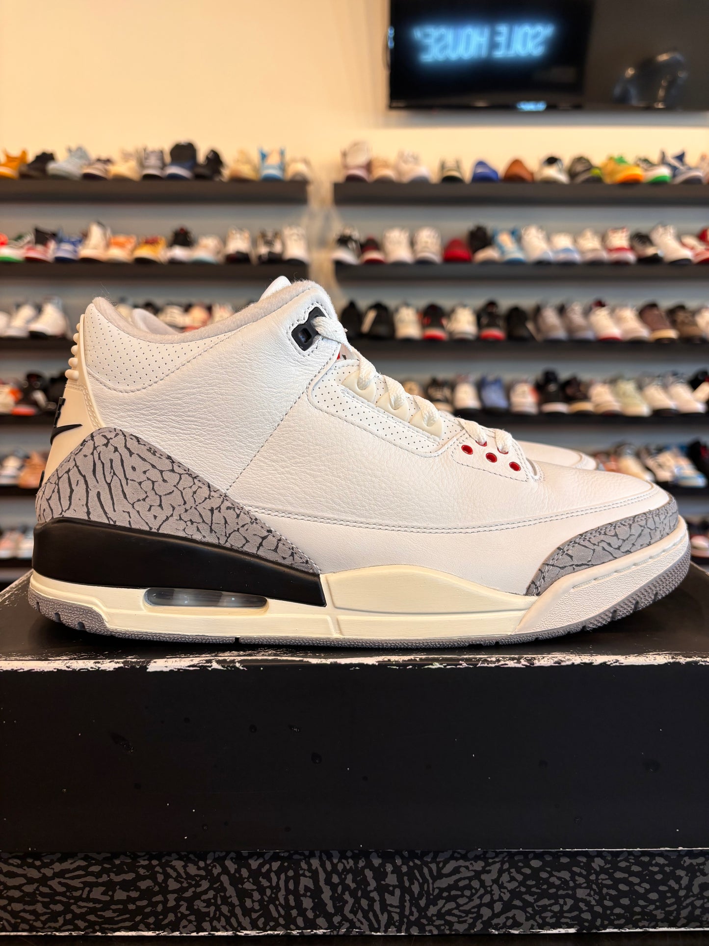 Jordan 3 White Cement Reimagined Size 12 Pre-Owned