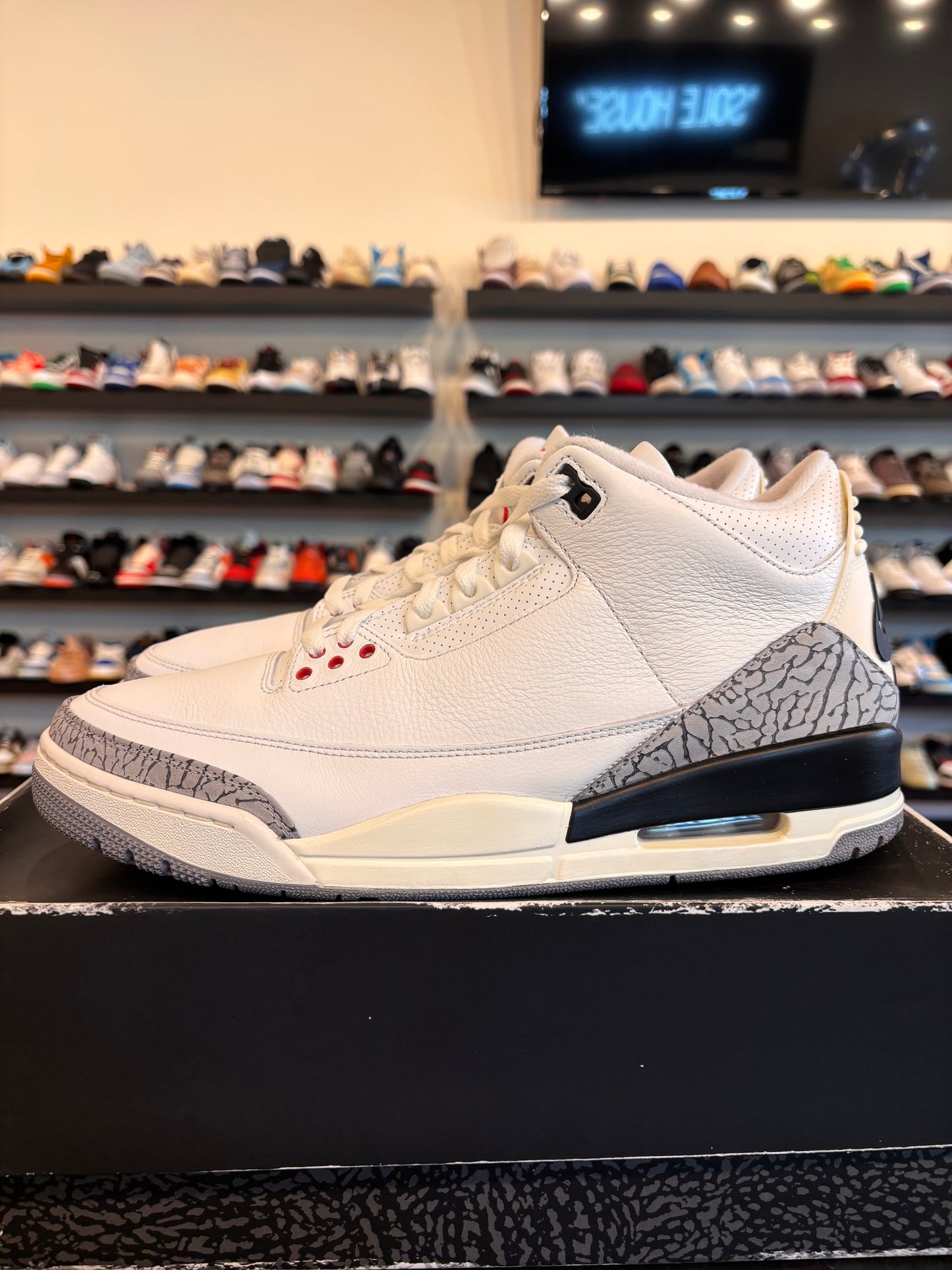 Jordan 3 White Cement Reimagined Size 12 Pre-Owned
