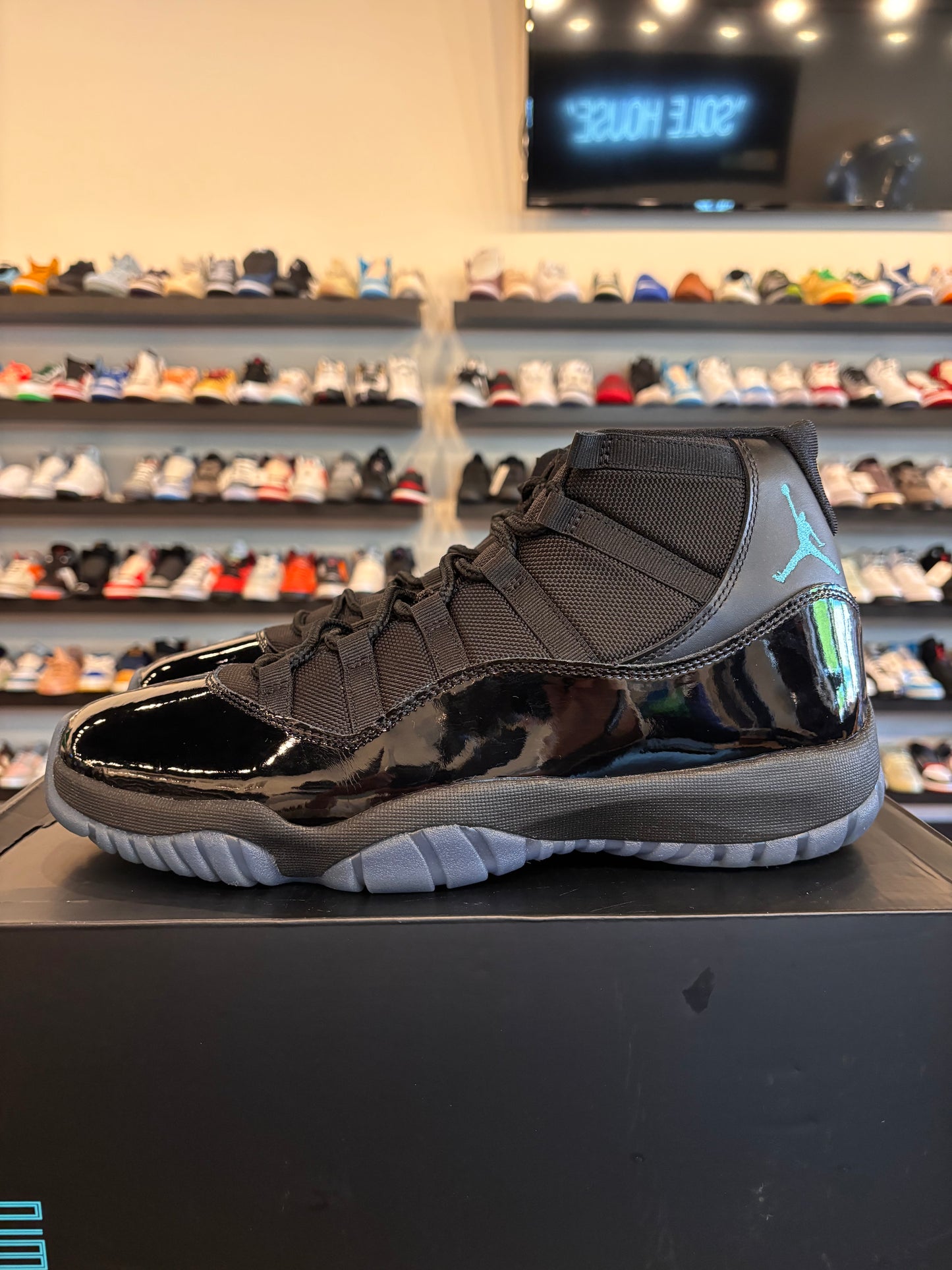 Jordan 11 Gamma 2025 Size 12 Pre-Owned