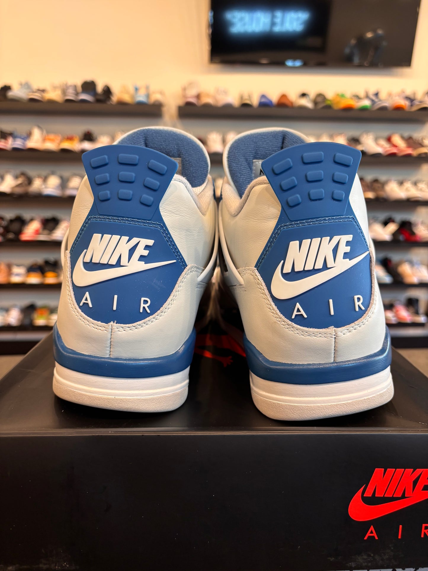 Jordan 4 Military Blue 2024 Size 12 Pre-Owned