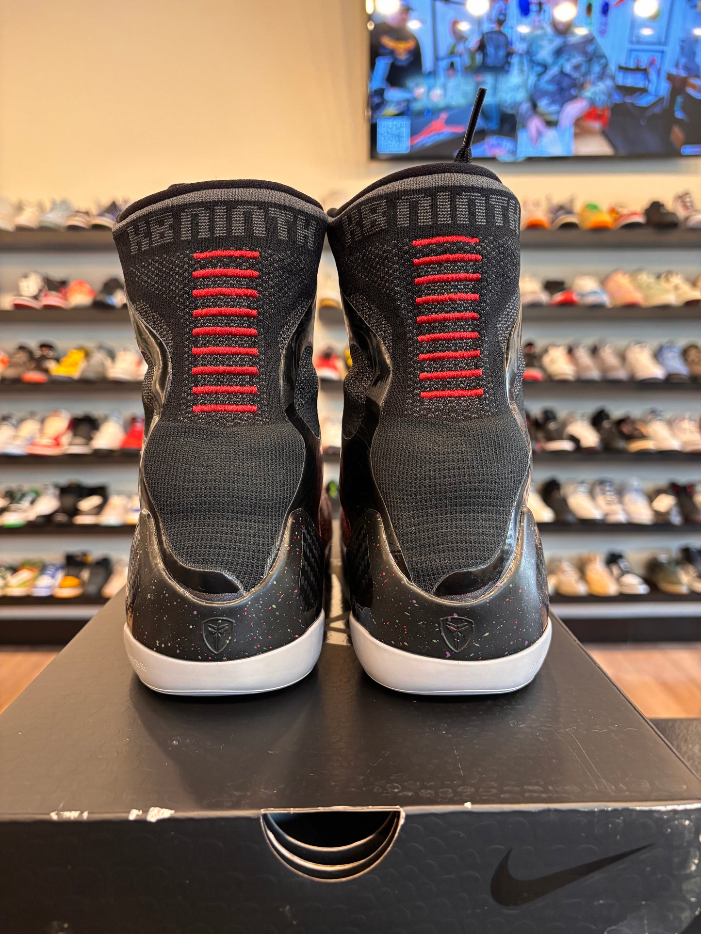 Nike Kobe 9 High Masterpiece Size 10.5 Brand New