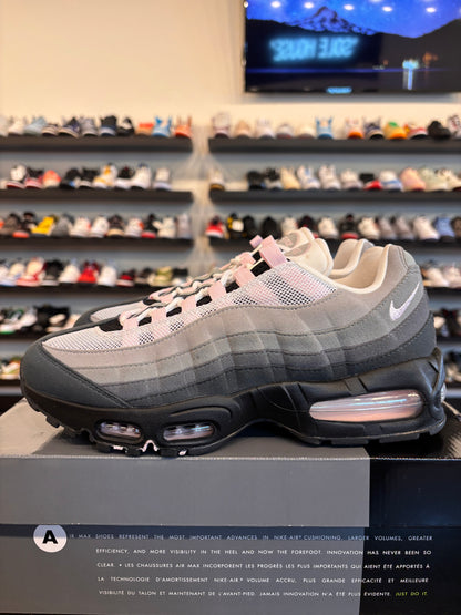 Nike Air Max 95 Big Bubble Pink Size 8.5 (10W) Pre-Owned