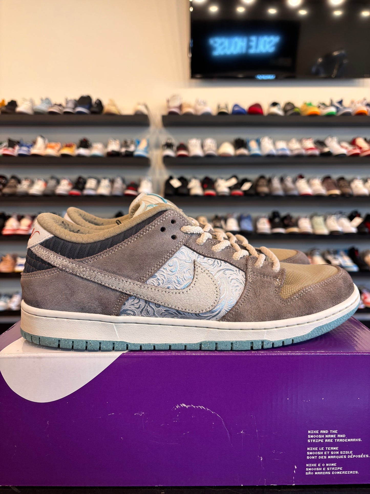 Nike SB Dunk Low Big Money Savings Size 12 Pre-Owned