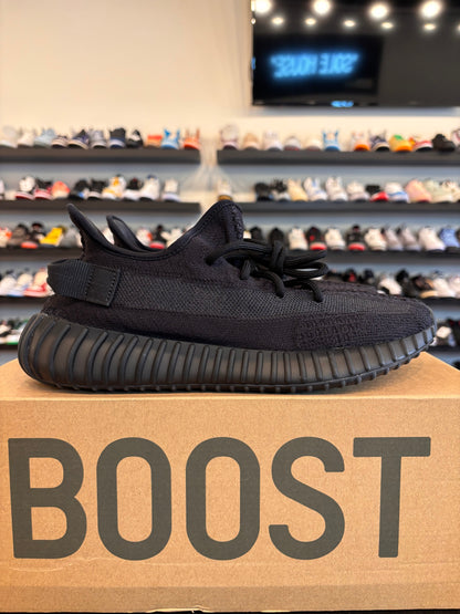 Yeezy 350 V2 Onyx Size 9 Pre-Owned