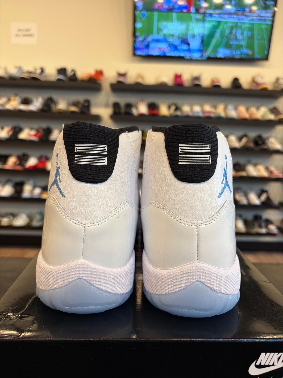 Jordan 11 Legend Blue 2024 Size 11 Brand New