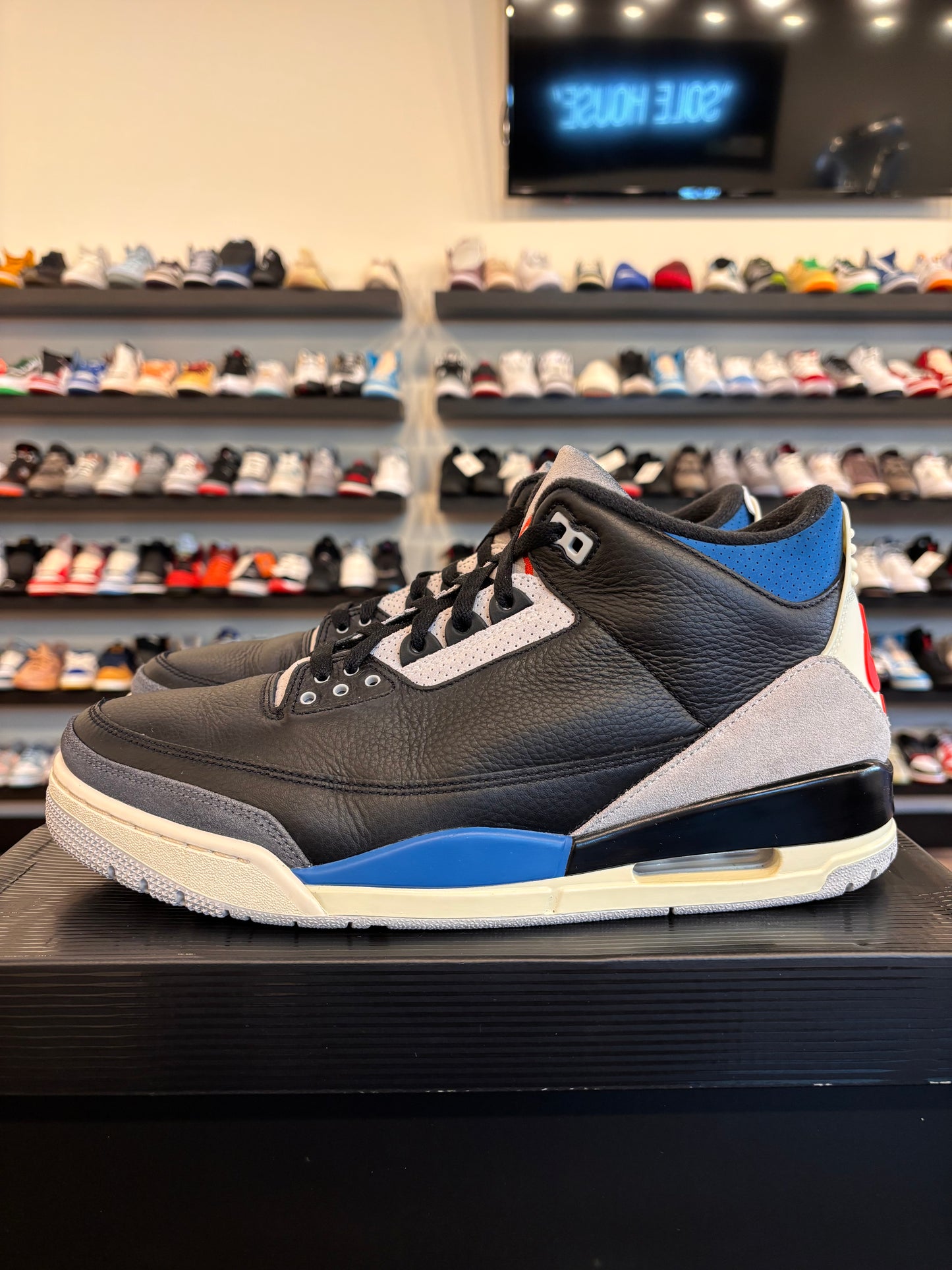 Jordan 3 Rare Air Size 12 Pre-Owned