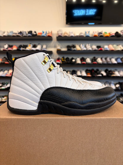 Jordan 12 Taxi 2013 Size 8.5 Pre-Owned (No Box)