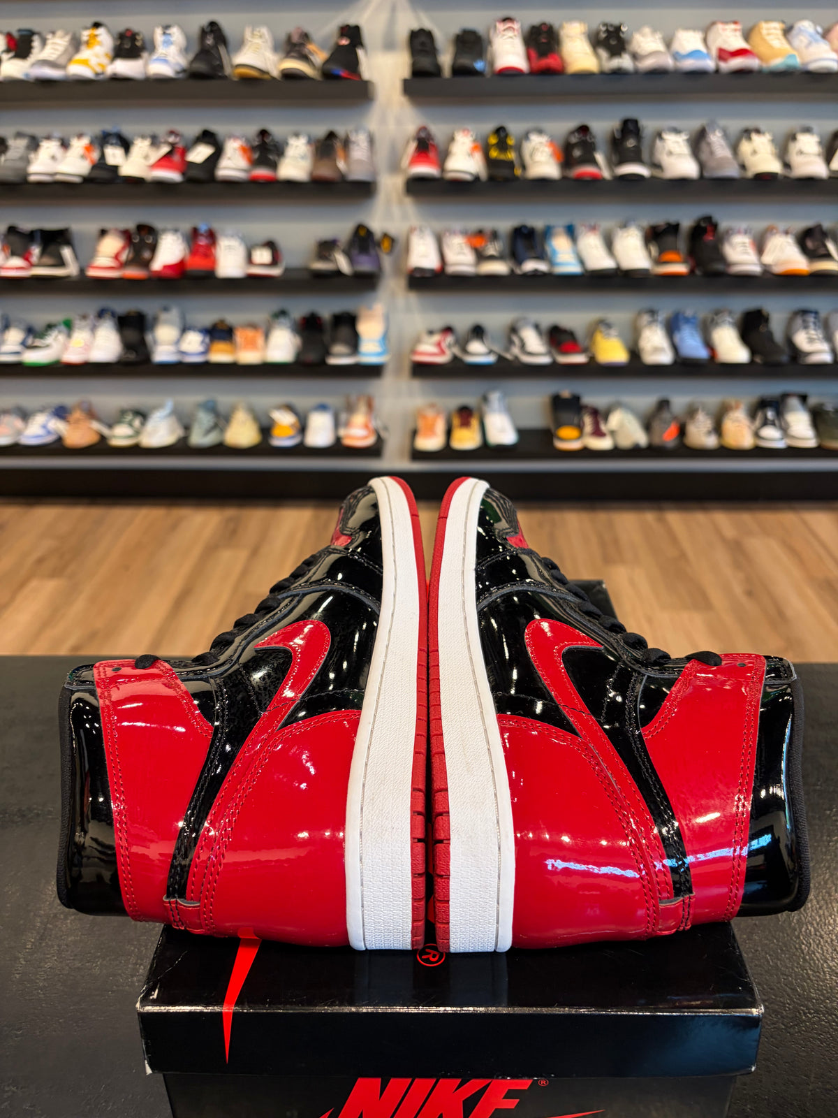 Jordan 1 Patent Bred Size 8 Pre-Owned