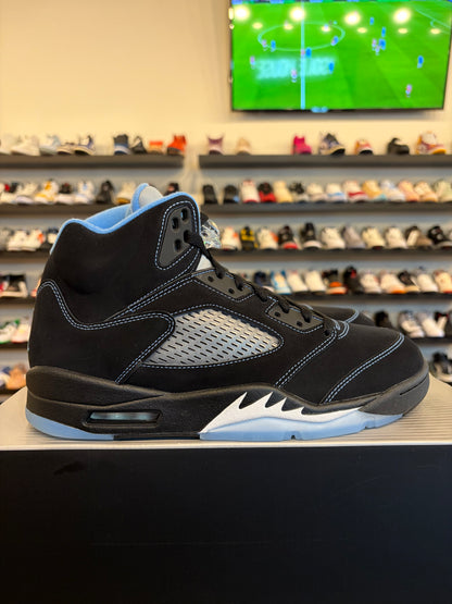 Jordan 5 Black UNC Size 10.5 Pre-Owned