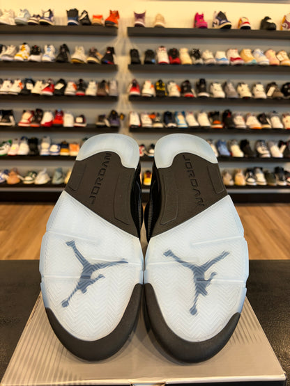 Jordan 5 Black UNC Size 10.5 Pre-Owned