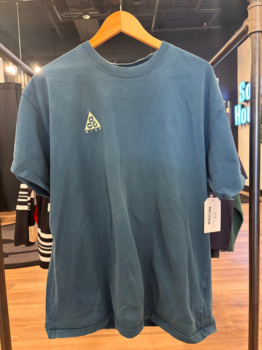 Nike ACG Tee Blue Size Large Pre-Owned