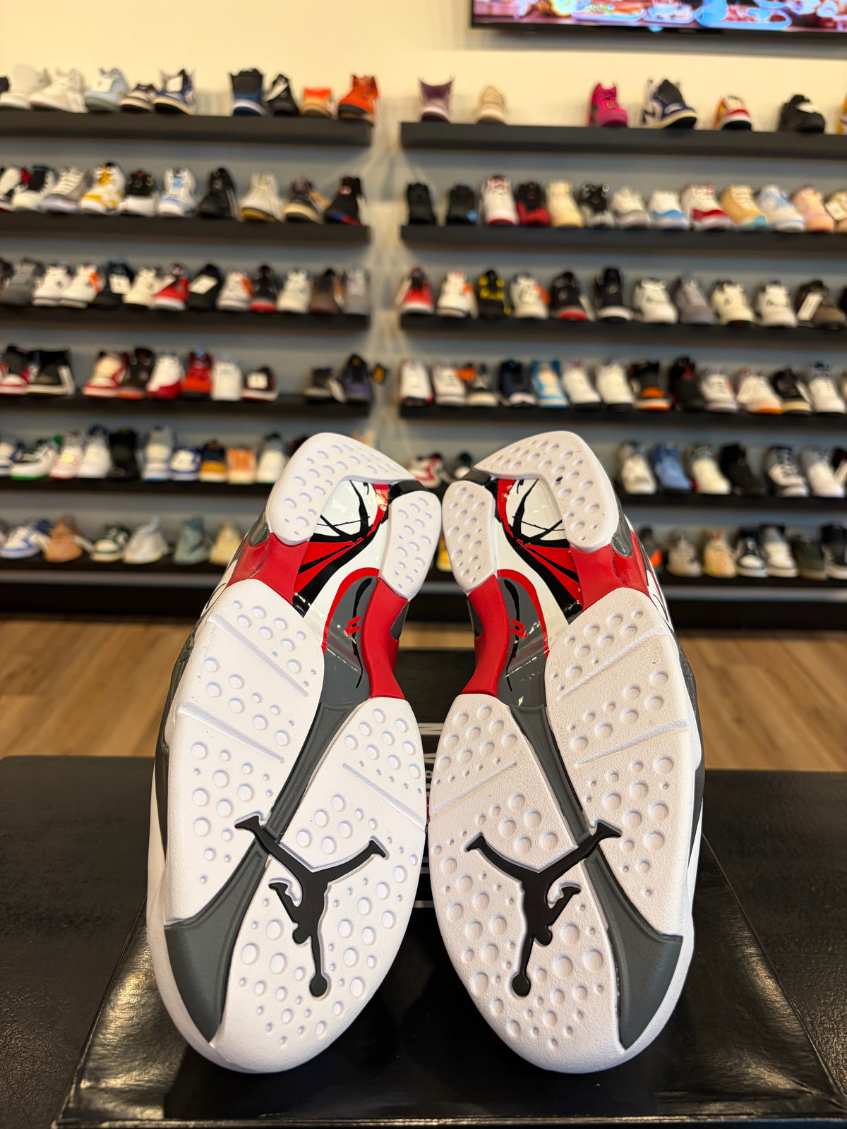 Jordan 8 Bugs Bunny 2025 Size 10.5 Brand New