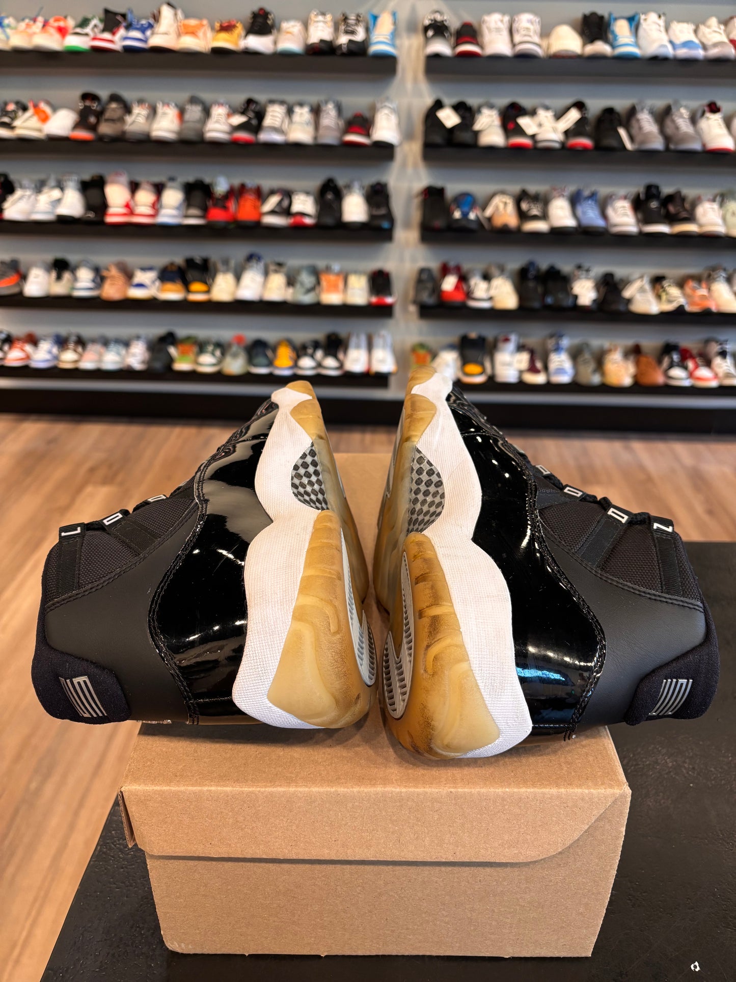 Jordan 11 Jubilee Size 9 Pre-Owned (No Box)