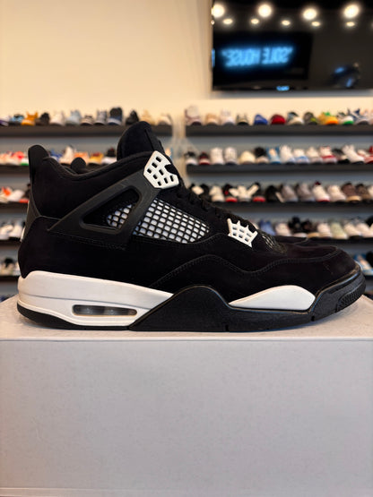 Jordan 4 White Thunder Size 12 Pre-Owned