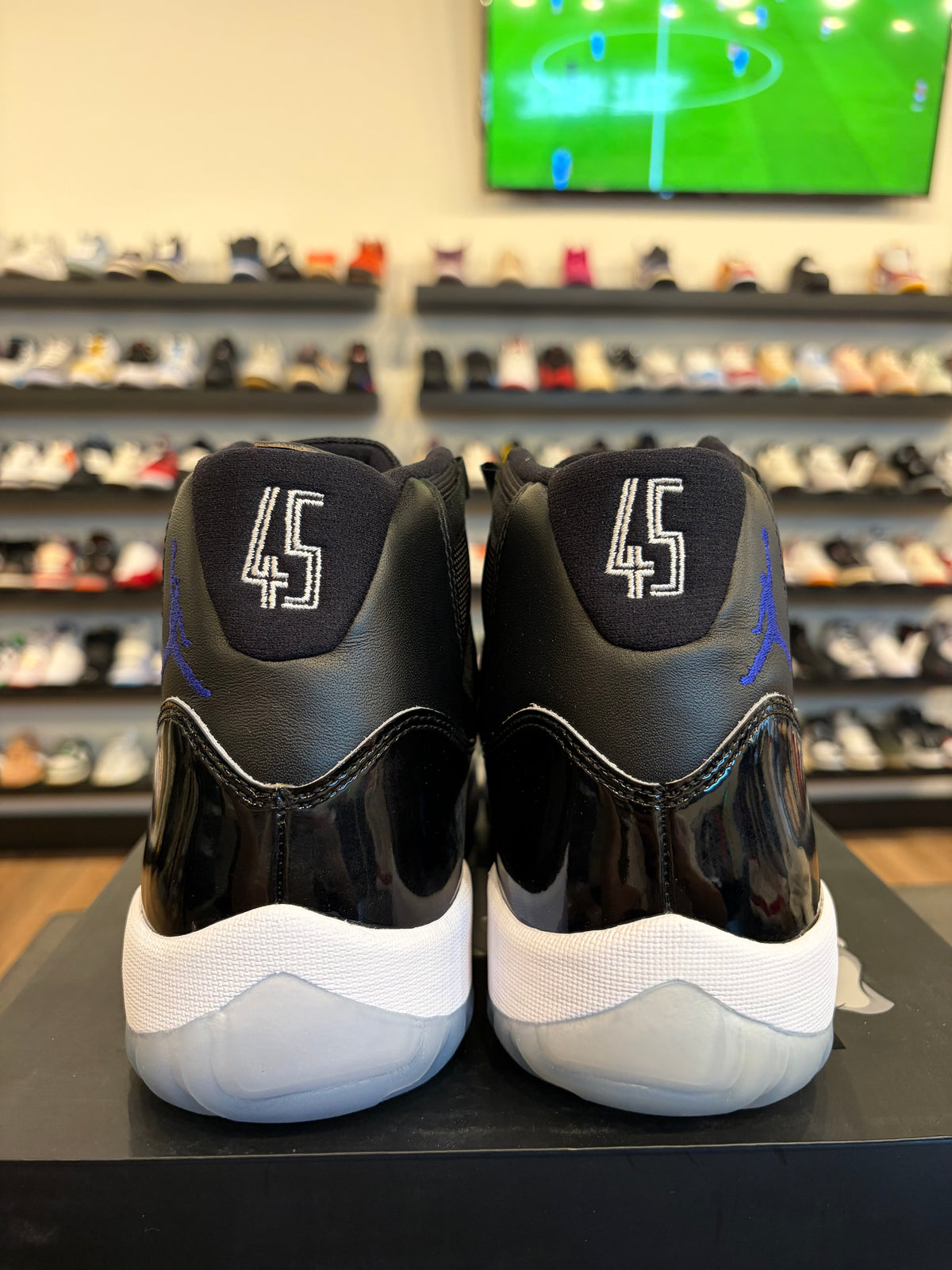 Jordan 11 Space Jam 2016 Size 11 Brand New