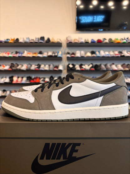 Jordan 1 Low Medium Olive Size 12 Pre-Owned