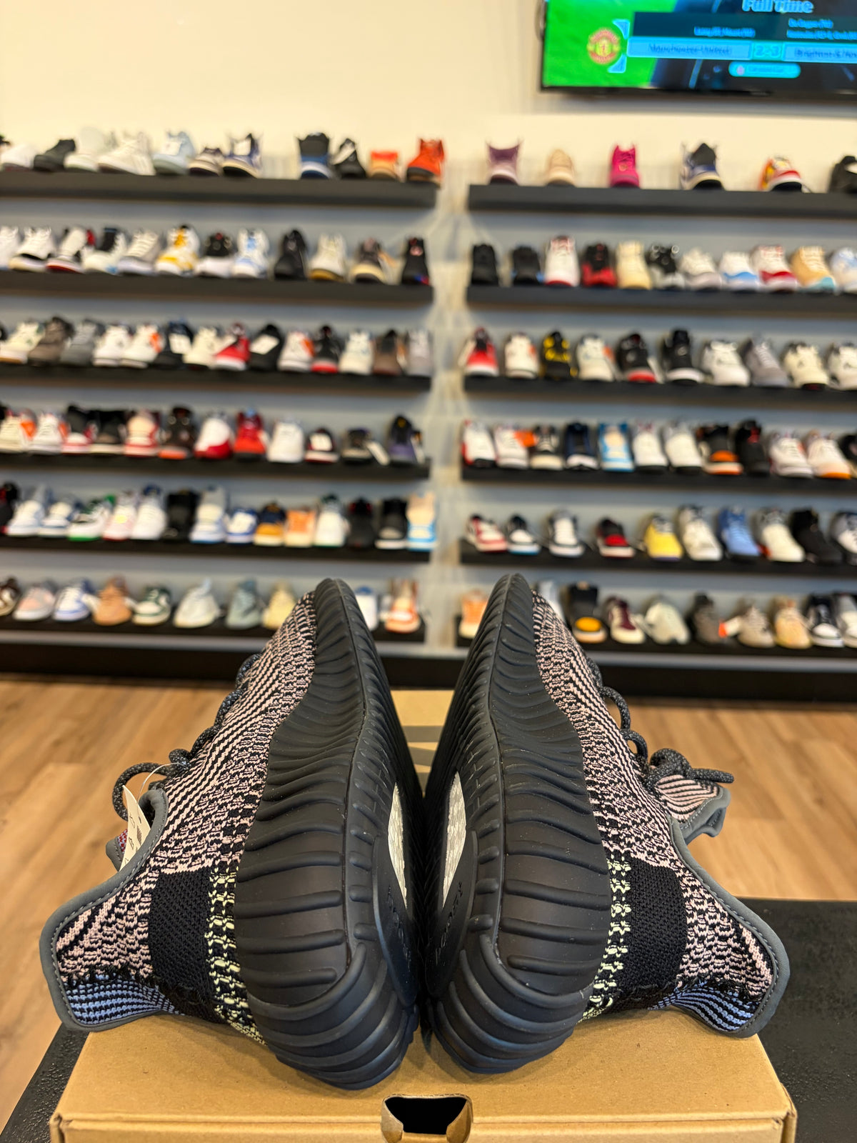 Yeezy 350 V2 Yecheil Size 9.5 Brand New