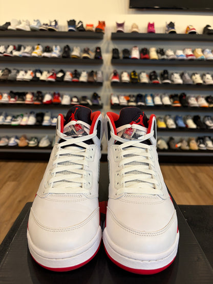 Jordan 5 Fire Red 2025 Size 8.5 Pre-Owned