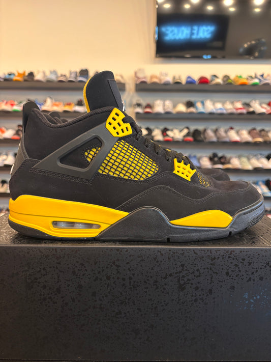 Jordan 4 Yellow Thunder Size 12 Pre-Owned