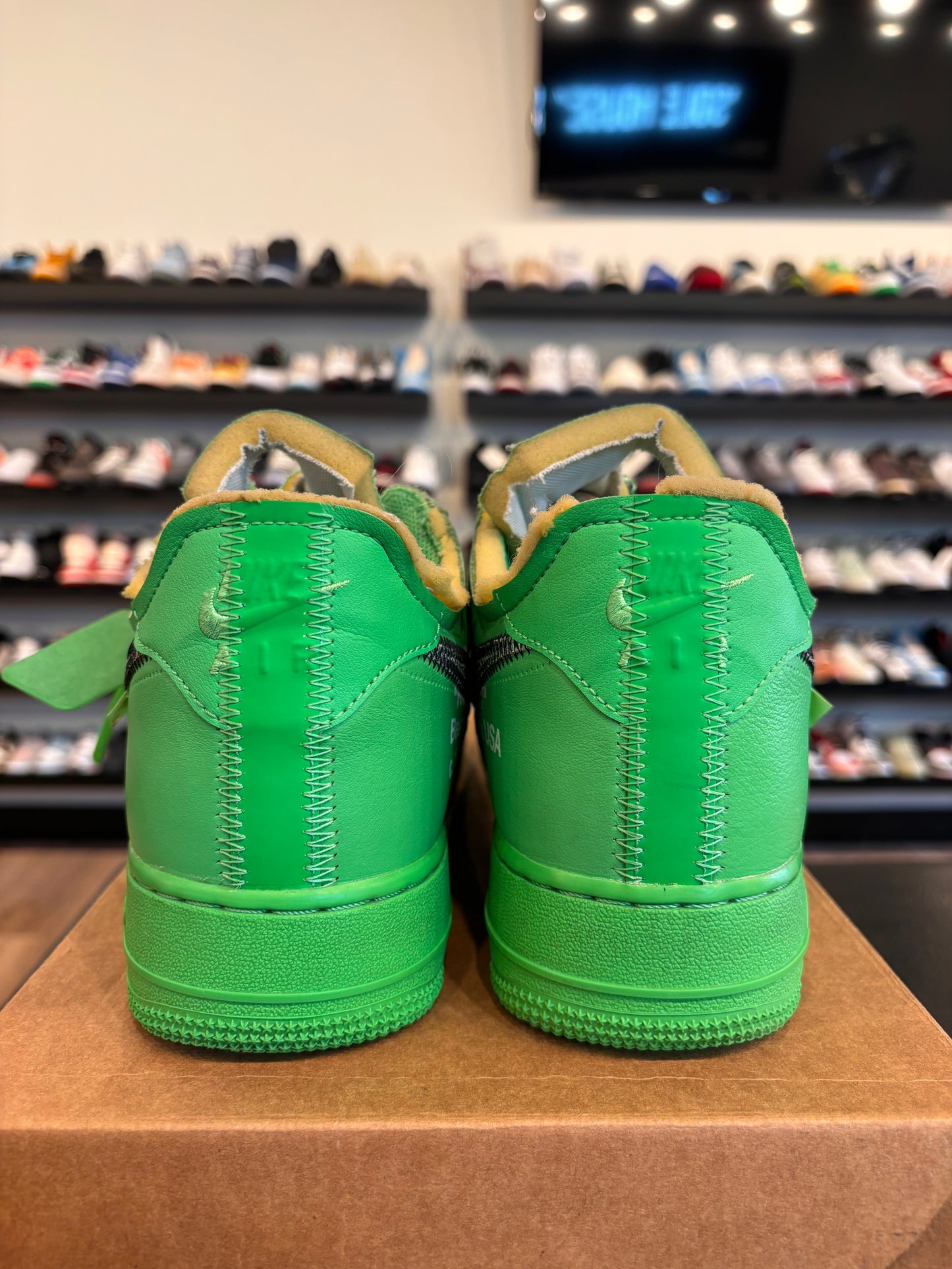 Nike Air force 1 Low Off-White Brooklyn Size 11.5 Pre-Owned (No Box)