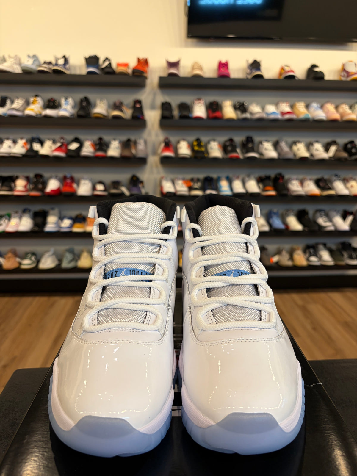 Jordan 11 Legend Blue 2024 Size 10.5 Brand New