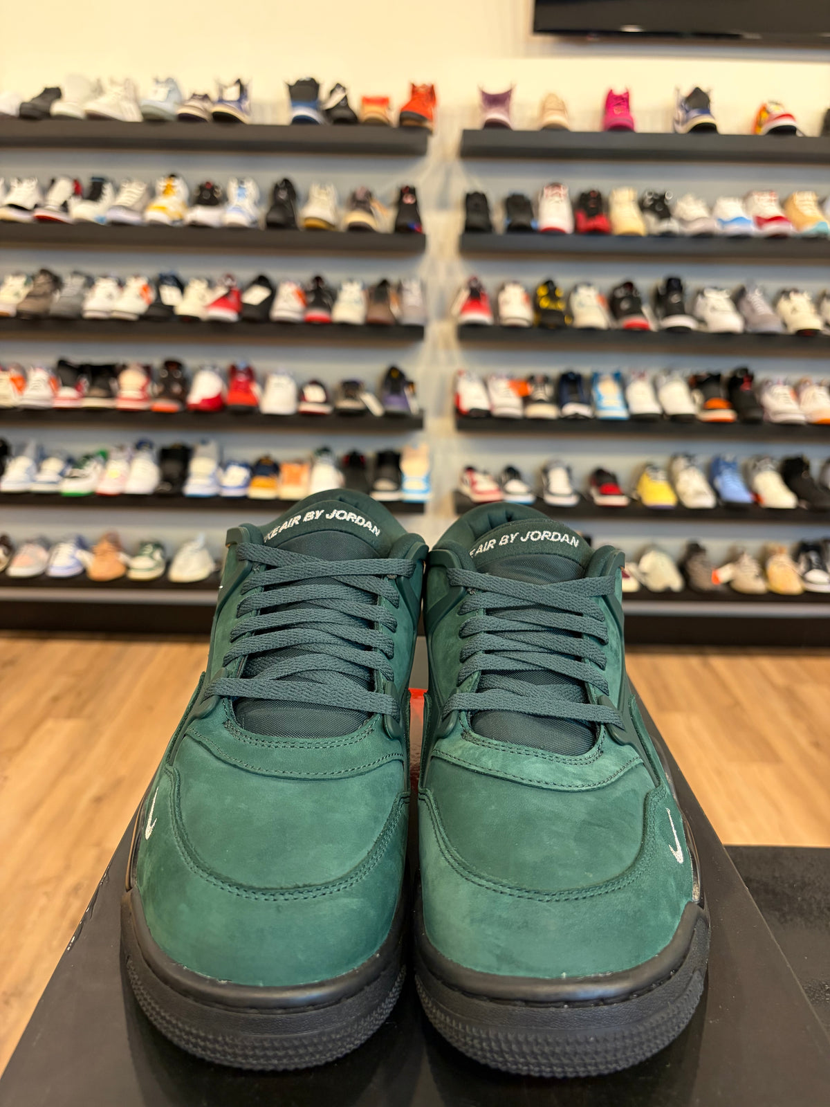 Jordan 4 RM Nigel Grandma's Driveway Green Size 9.5 Pre-Owned