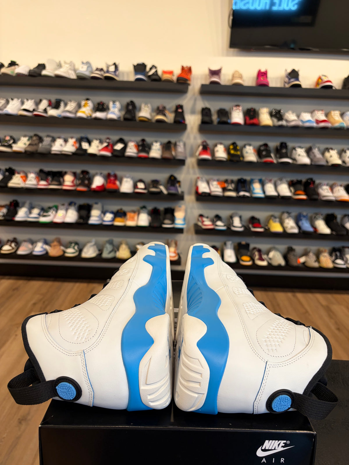 Jordan 9 Powder Blue Size 13 Brand New