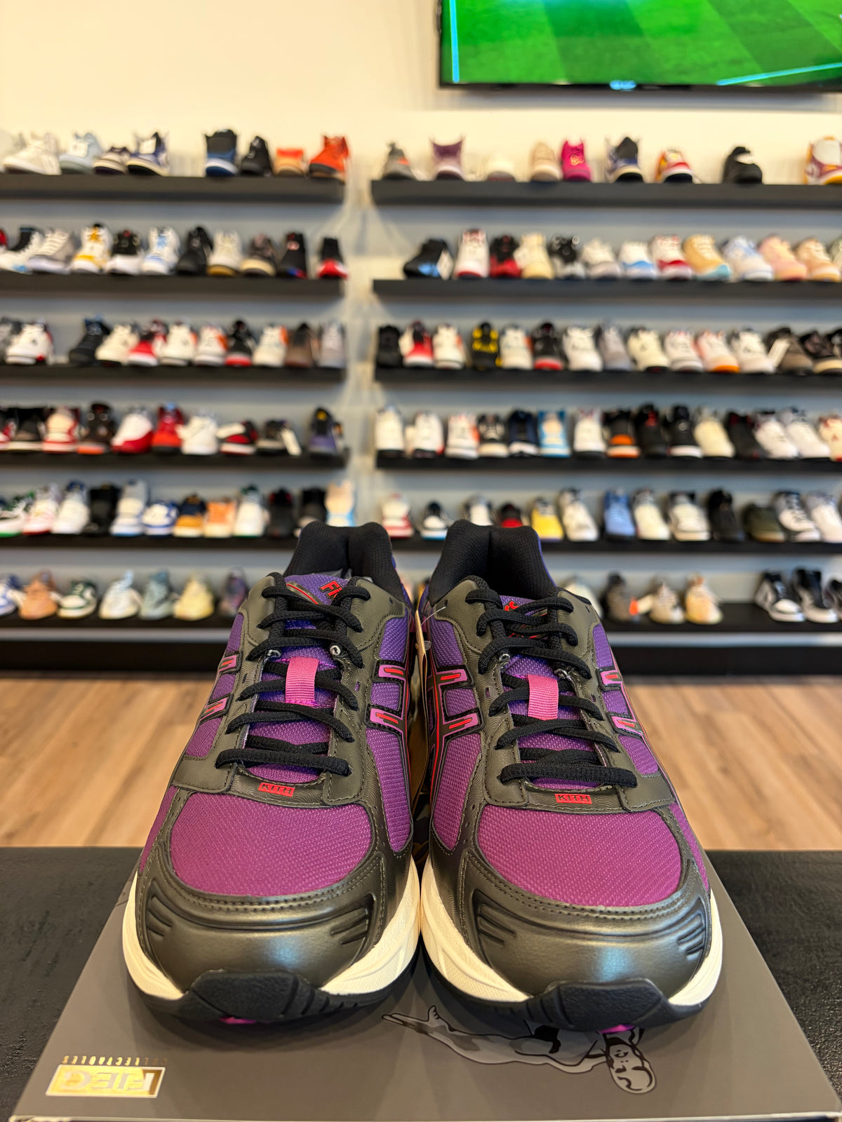Kith x ASICS Gel-1130 Marvel Magneto (Comic Included) Size 10.5 Brand New