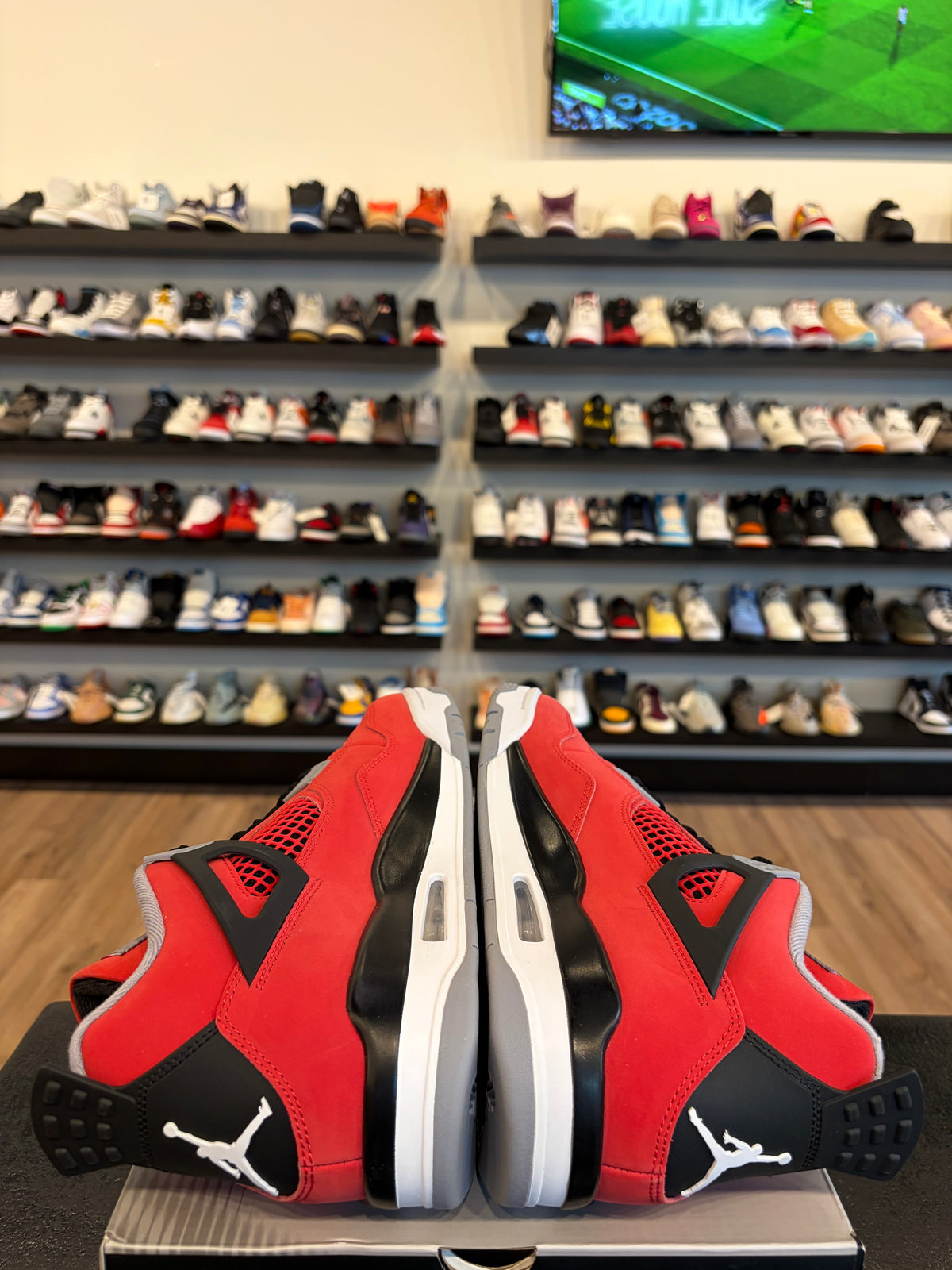 Jordan 4 Toro Bravo 2026 Size 10.5 Brand New