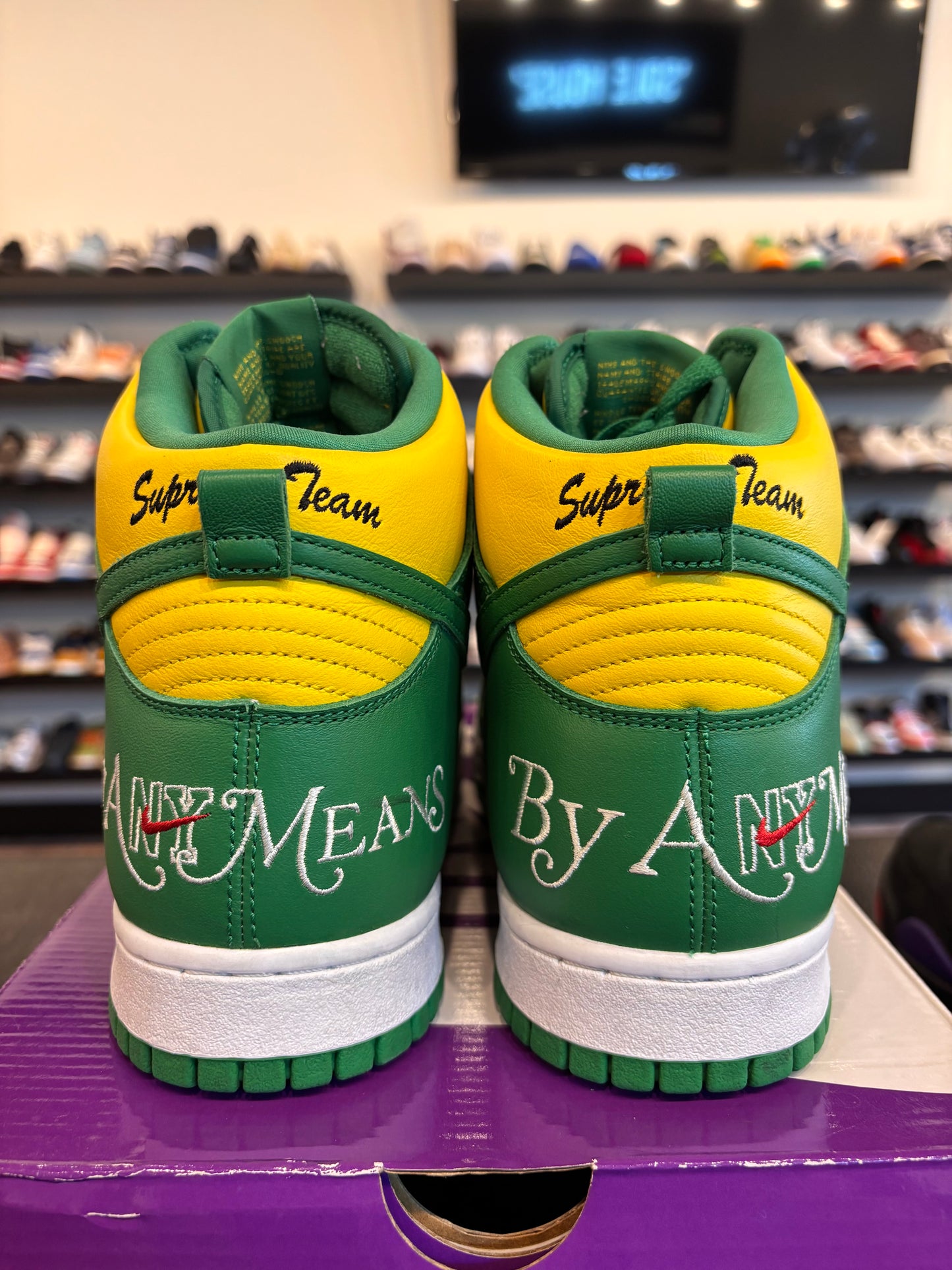 Nike SB Dunk High Supreme By Any Means Brazil Size 12 Pre-Owned