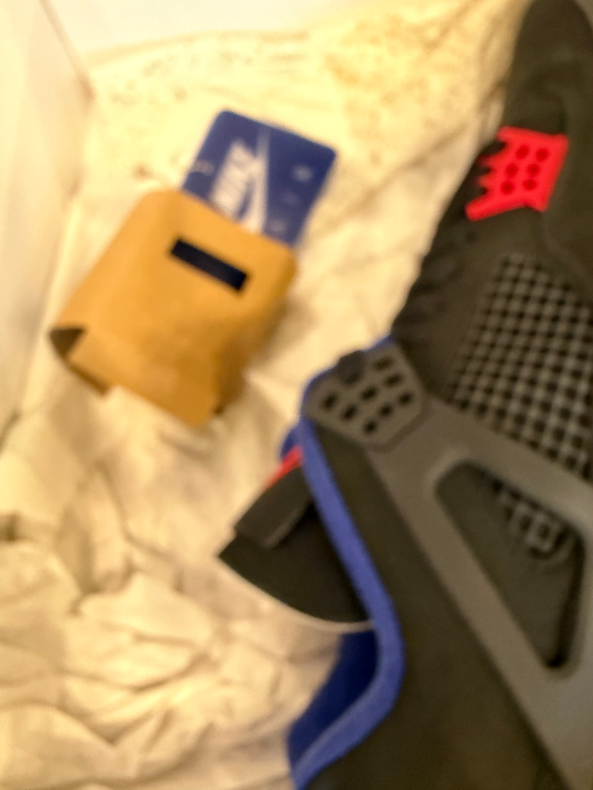 Jordan 4 Rare Air (Gold Lettering) Size 14 Brand New