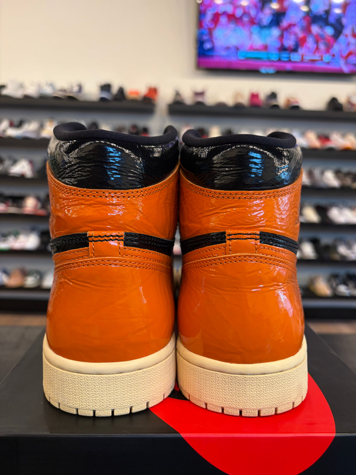 Jordan 1 Shattered Backboard 3.0 Size 9.5 Pre-Owned
