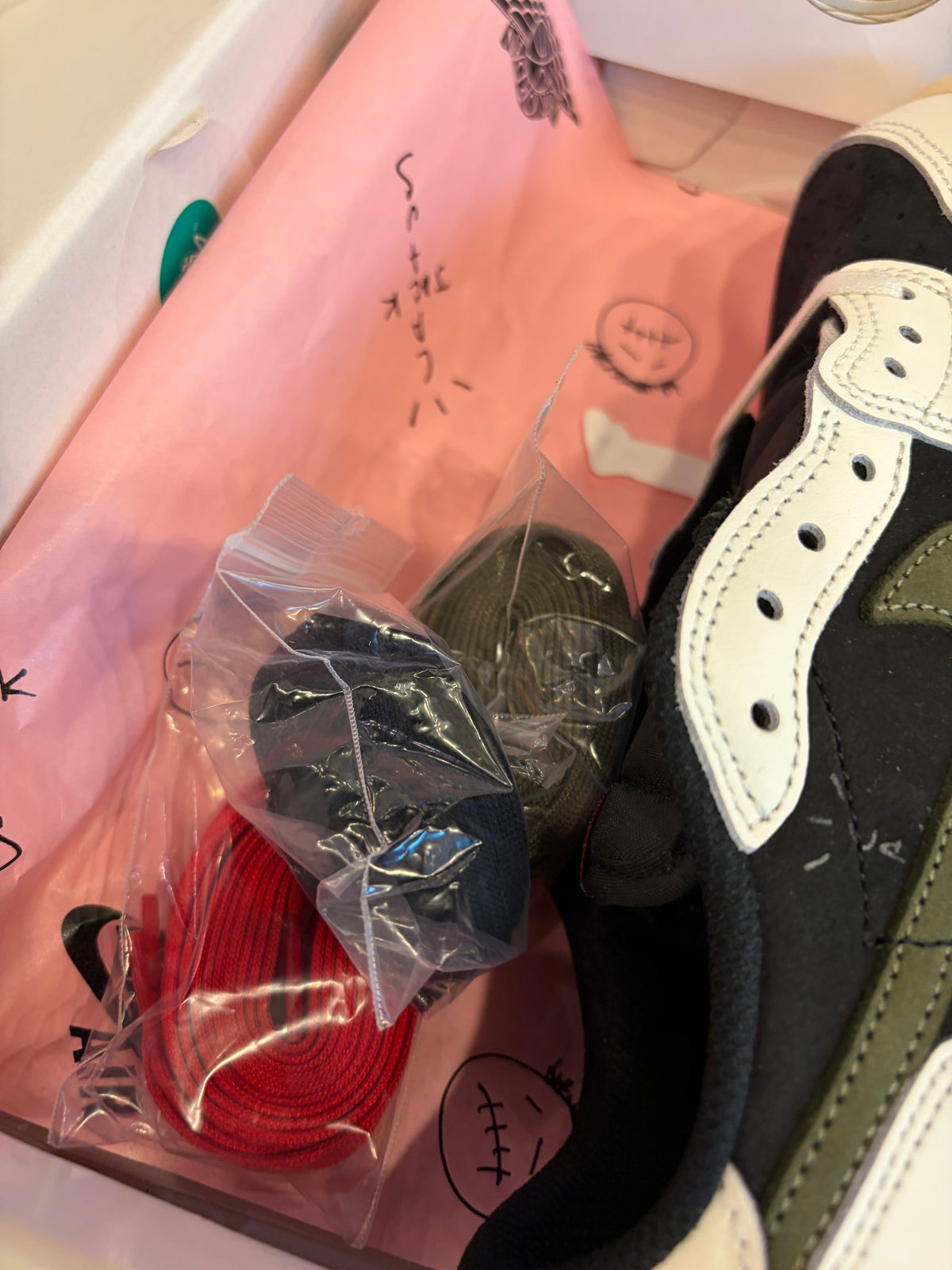 Jordan 1 Low Travis Scott Olive Size 3Y (4.5W) Brand New