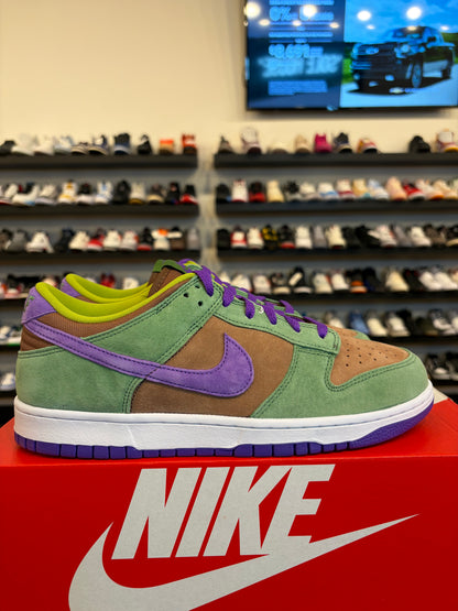 Nike Dunk Low Veneer Size 10 Brand New