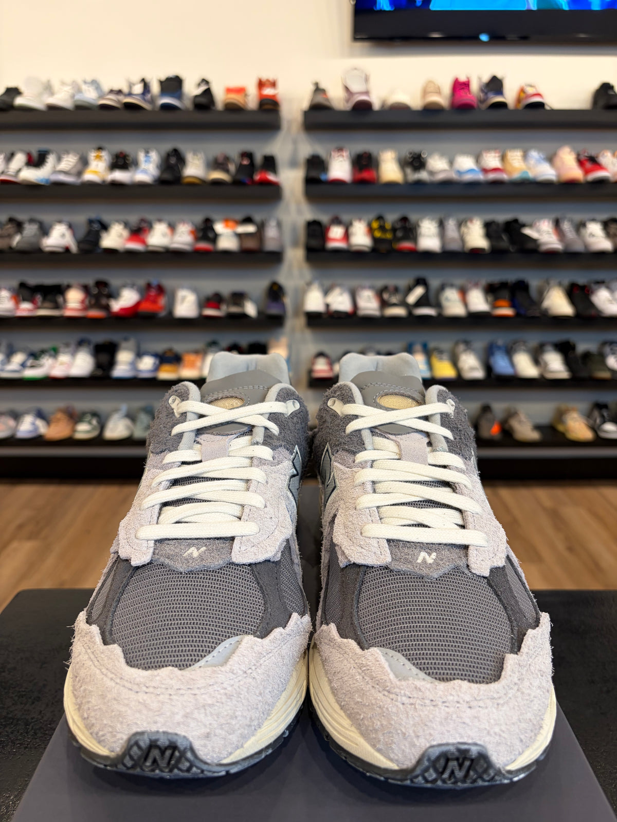 New Balance 2022R Protection Grey Raincloud Size 10.5 Brand New