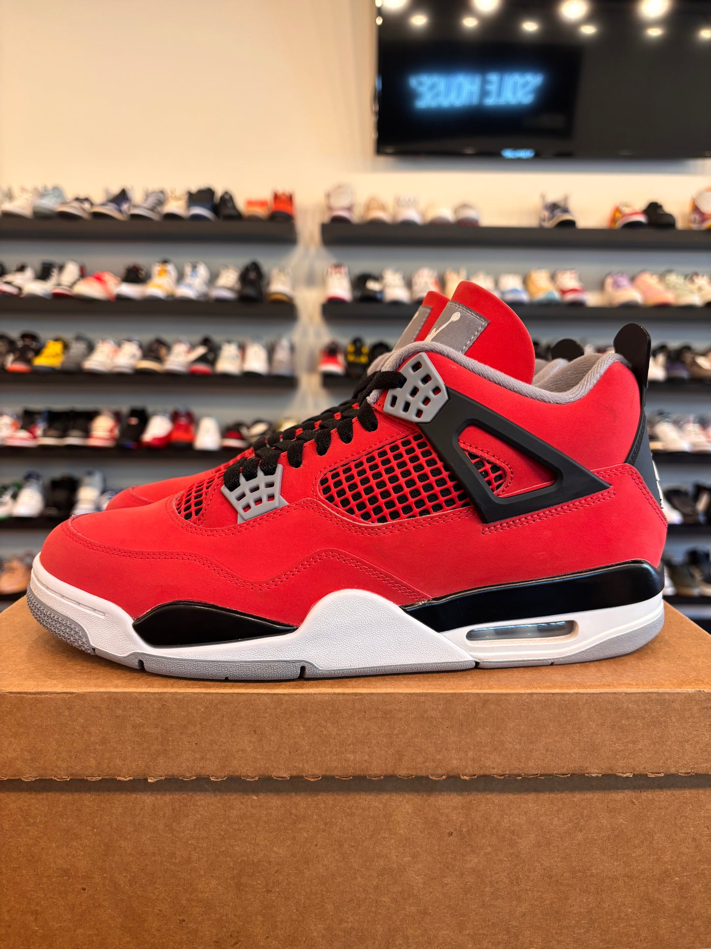 Jordan 4 Toro 2026 Size 10.5 Pre-Owned (No Box)