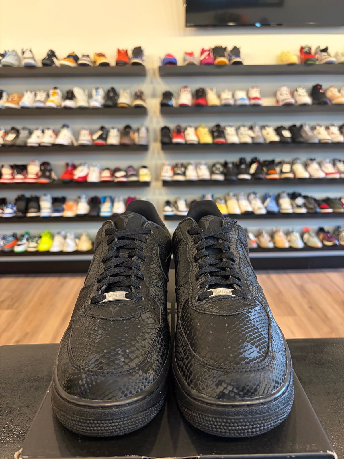 Nike Air Force 1 Low Kobe Black Size 13 Pre-Owned